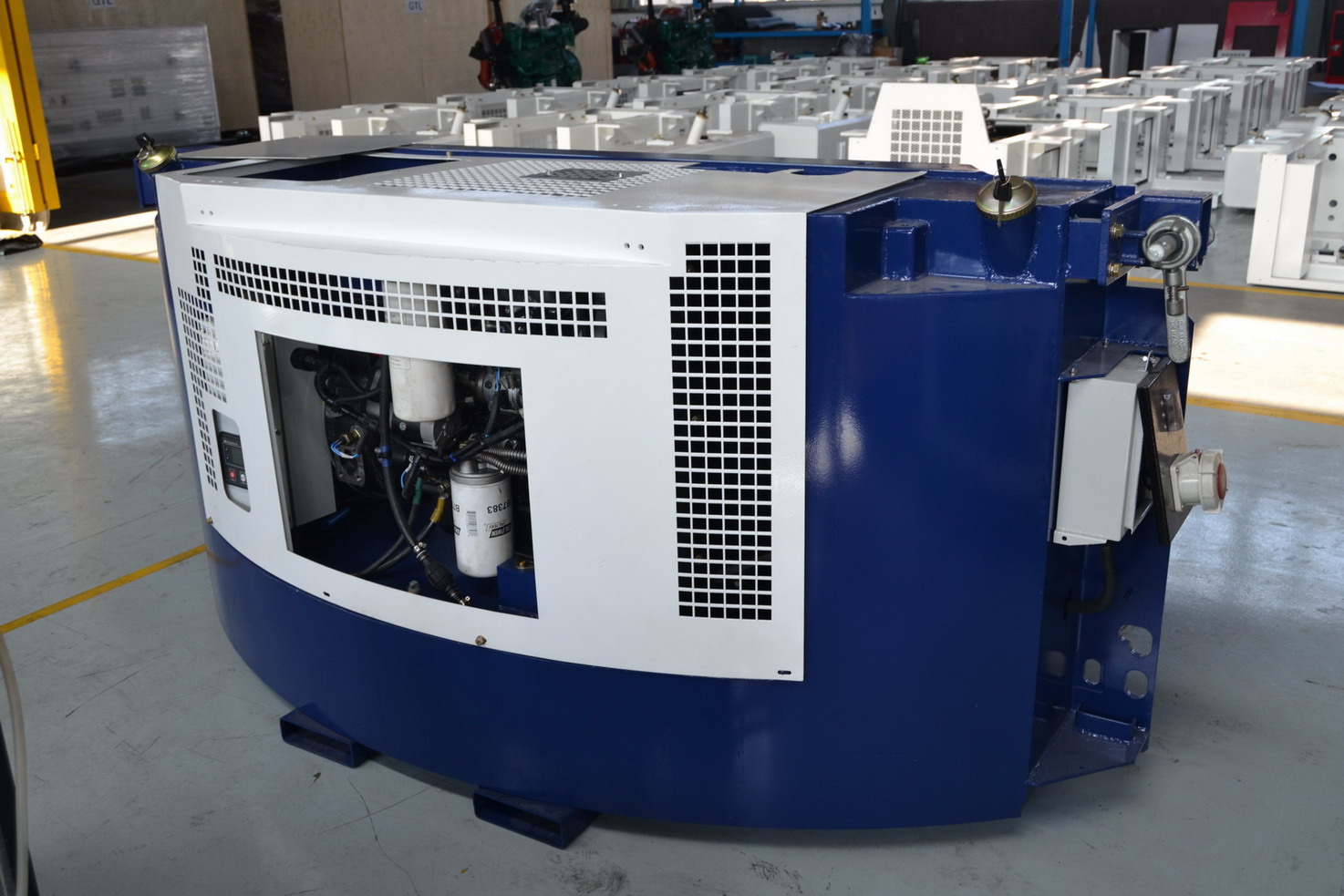 15kw 460V Generator 3 Phases Kubota V2203 Clip On Genset For Reefer Container