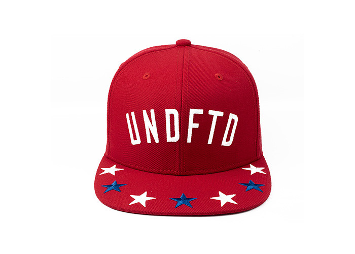 6 Panel Man Flat Brim Snapback Hats Red And Blue With 3D Embroidery Of Wool Acrylic