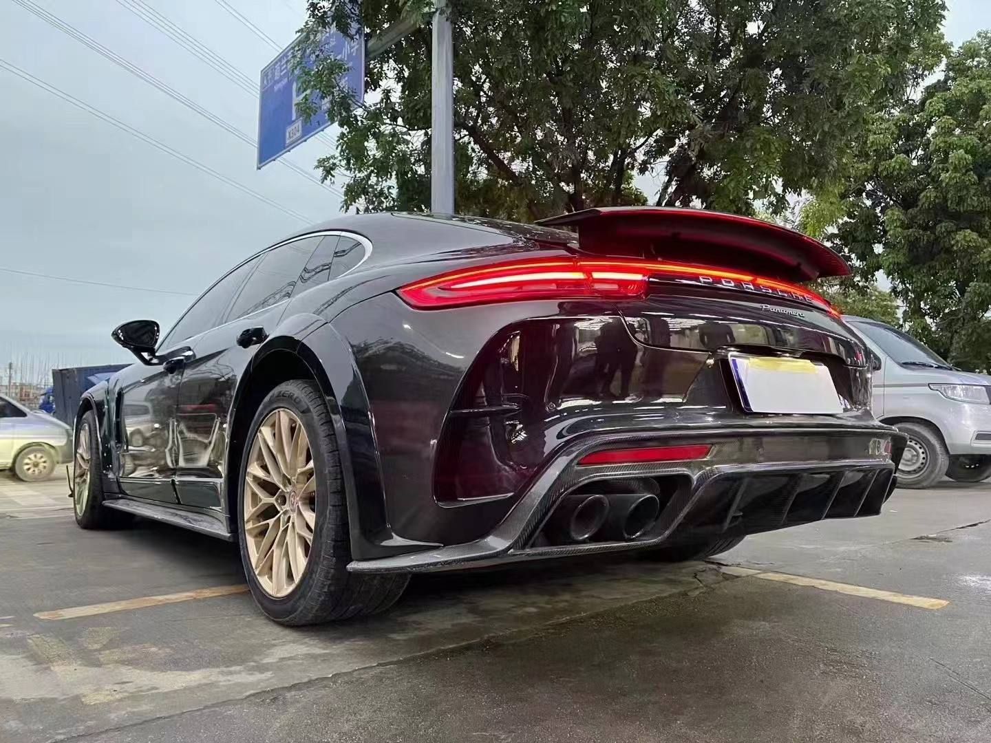 High Quality Carbon Fiber Paramela 971 Carbon Fiber Body Kit Carbon Fiber Body Kit for Porsche Paramela 971