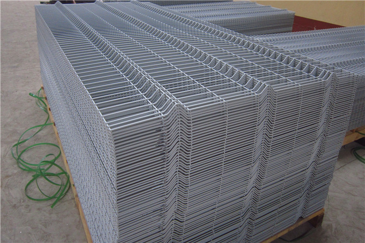50x200mm 3D Wire Mesh Fence PVC Coated Wire Mesh Fencing Yellow