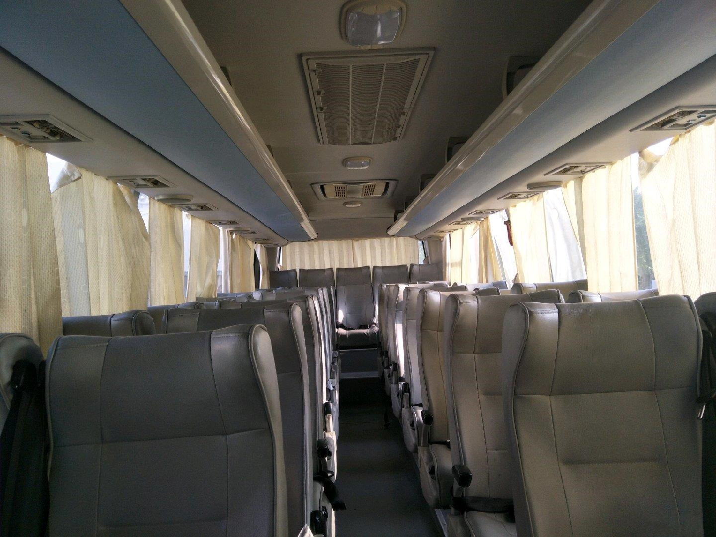 37 Seats 2014 Year Used Higer KLQ6896 Bus Used Coach Bus LHD Steering Diesel Engine No Accident