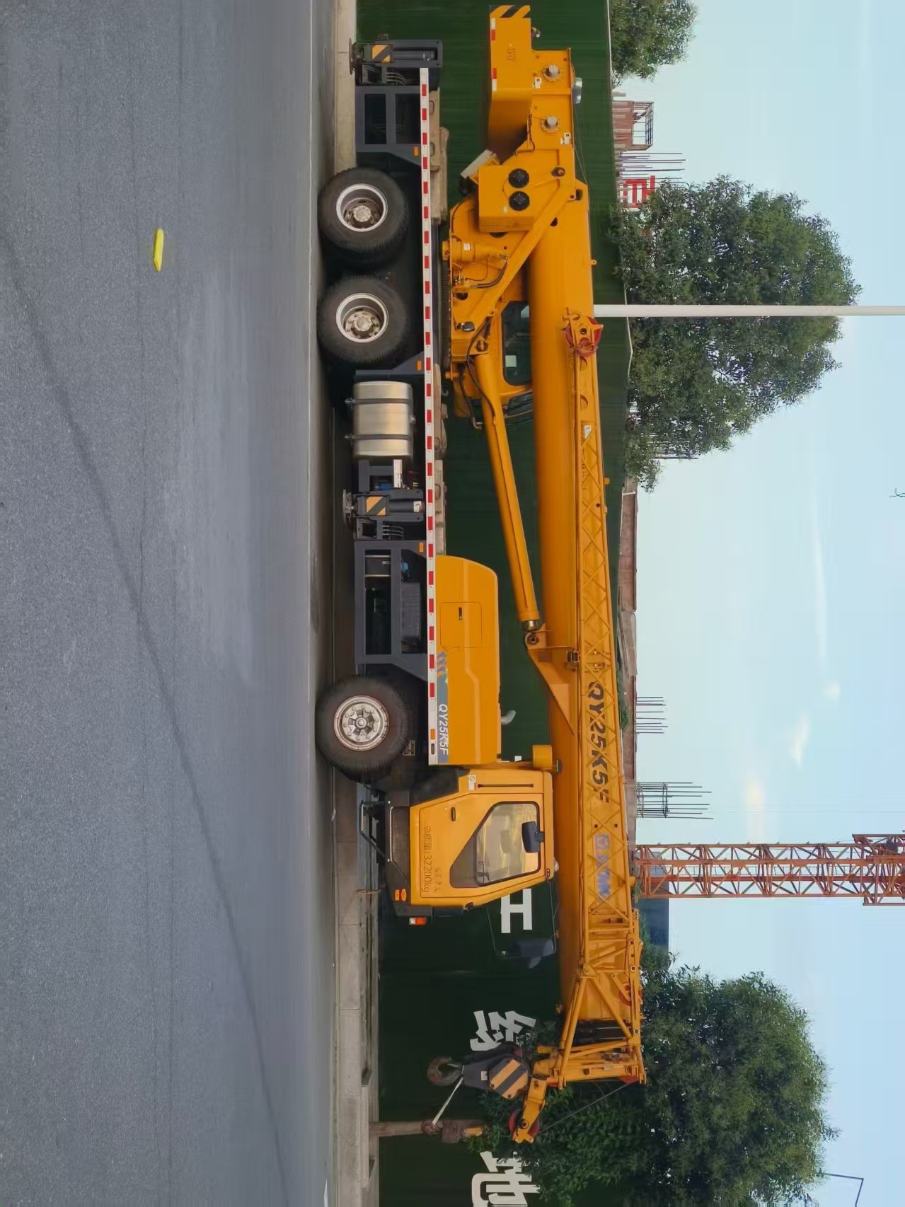 XCMG Heavy Equipment QY25K5F 25 Ton Used Mobile Truck Crane for Sale