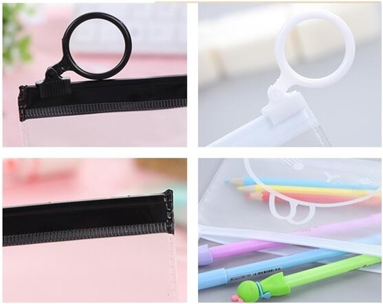 Fashion Hanging Circle PVC Zipper Bag , Waterproof Zipper Cosmetic Bag