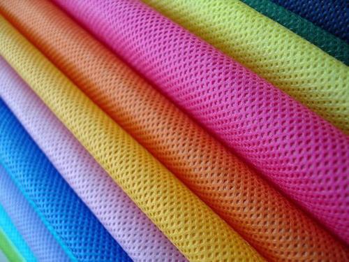 Customised Polypropylene Spunbond Nonwoven Fabric For Bags / Clothes