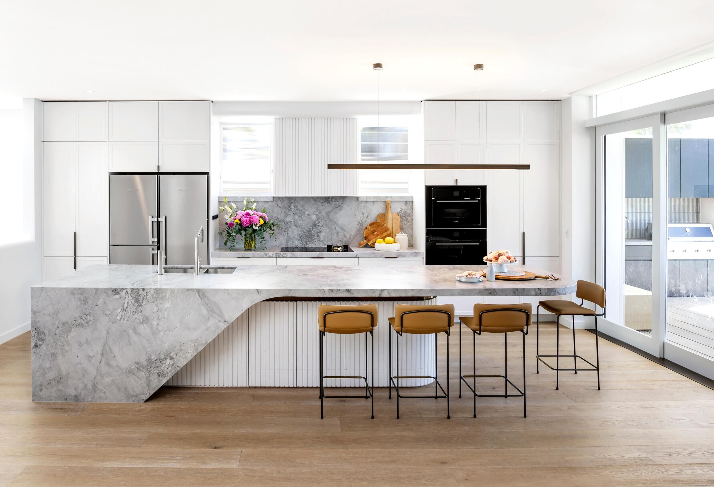 ODM/OEM Kitchen Cabinet Set Custom MDF Design for Modern Homes in the Philippines