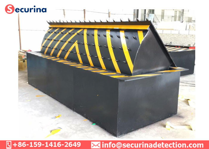 IP68 Waterproof Rating Traffic Barricades Security Road Blocker For Militory And Jail