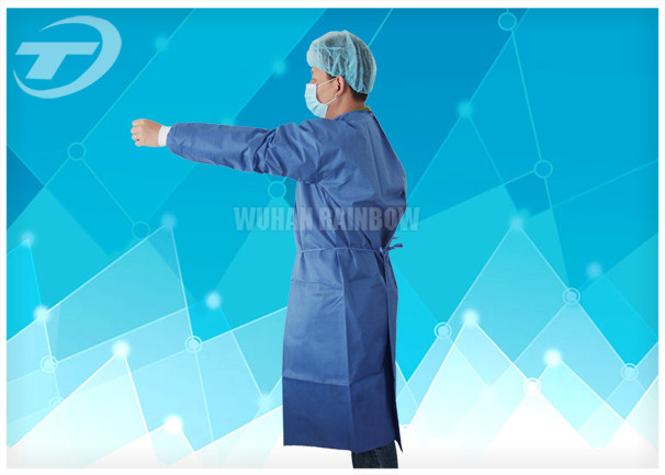 Pharmaceutical Sterile / Non - Sterile Disposable Protective Gowns 110 X 130cm