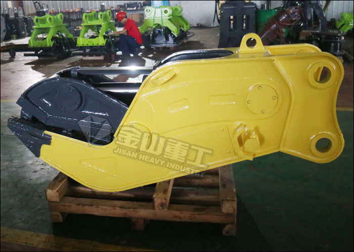 Hitachi Excavator ZX200 ZX220 Excavator Pulverizer Attachment For Sale Rotating Type