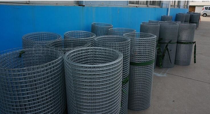 Foldable Steel Mesh Tarpaulin Fish Tank For Fish Feeding , 10000 L Volume Fish Pond Plastic Tank