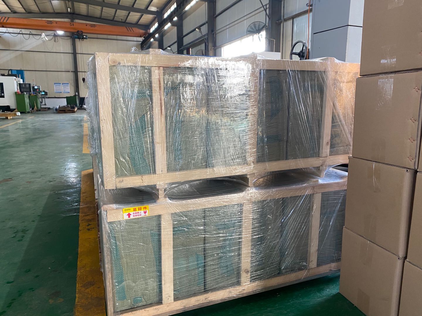 Plastic Injection Molding Mould For Rice Cooker Handle And TV Remote Control Cover