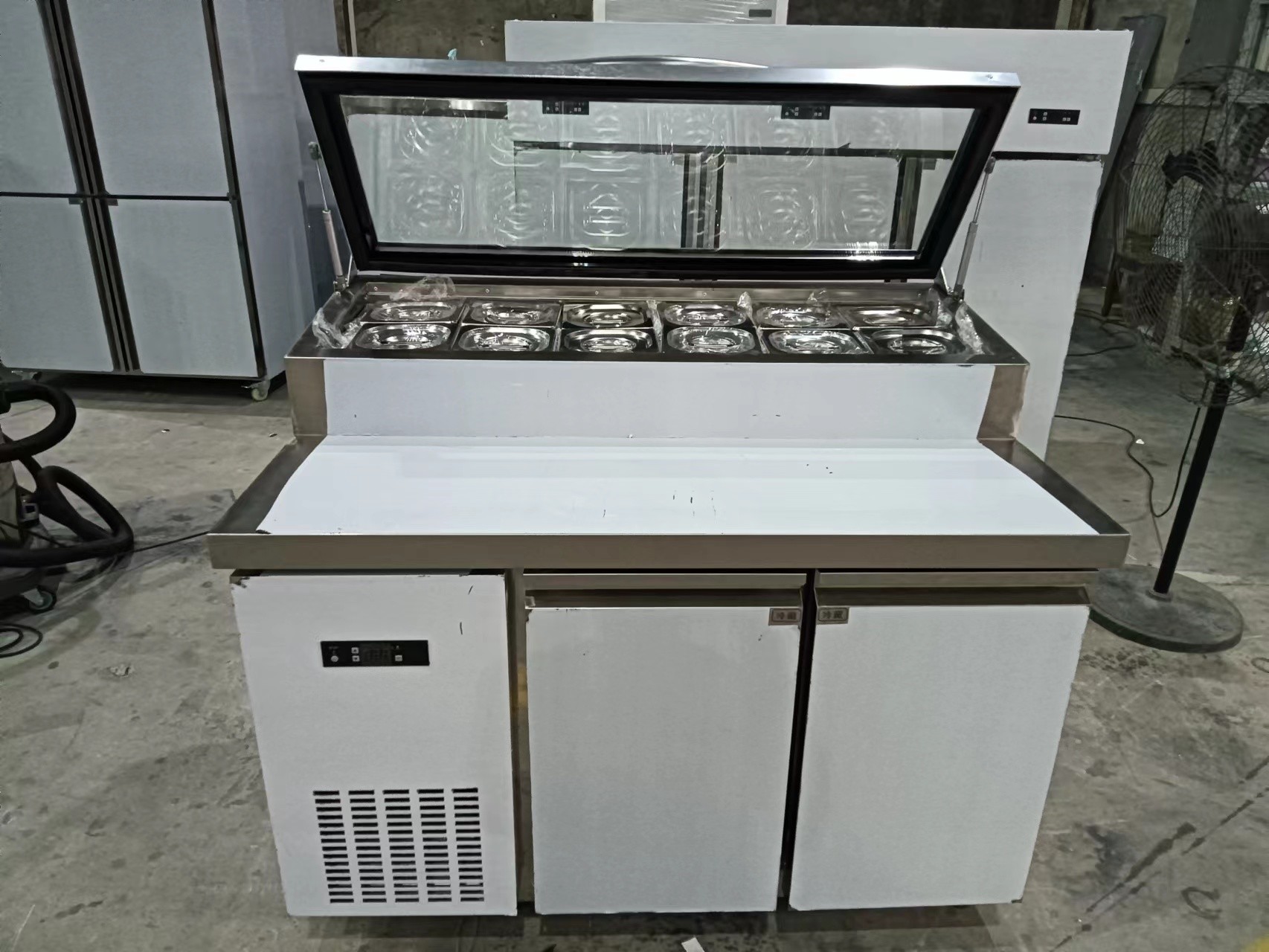 Under Counter Salad Table Commercial Refrigeration Pizza/Sandwich Prep Table