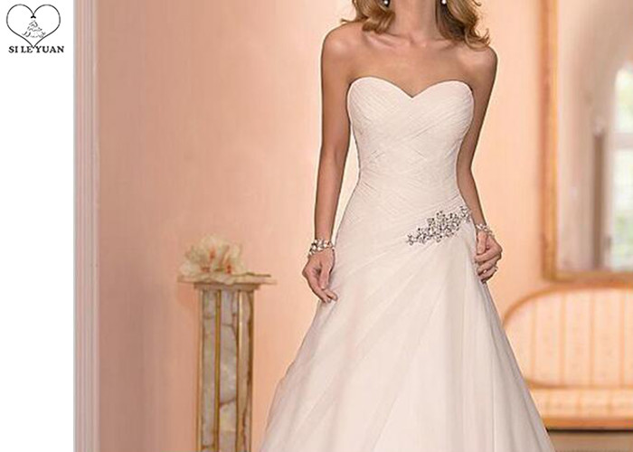 White Strapless Chiffon Mother of The Bride Dresses Beading Bandage Sweep Train