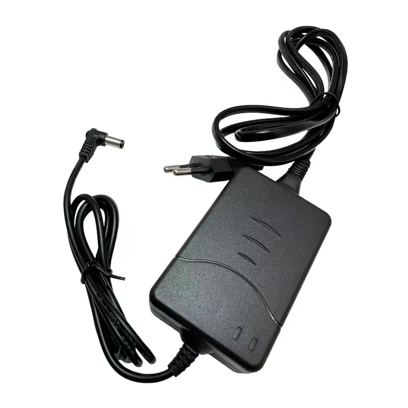 Brand New SOUTH NC-20A Charger FOR NB-20A NB-25 NB-25C NB-28 NB-30B NB-35 High Quality South Total Station Battery Charger