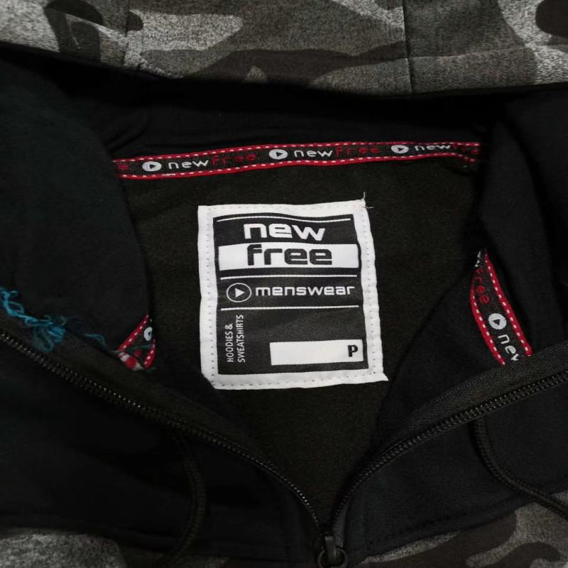 100% Polyester Camo Print Mens Softshell Jacket With Hood In Stock