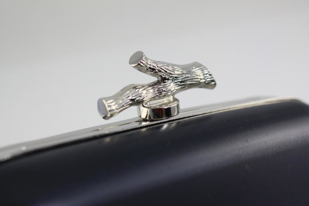 Twig Clasp Silver Purse Frame