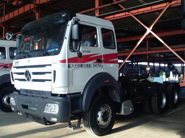 Used truck head Beiben 380hp used tractor truck price