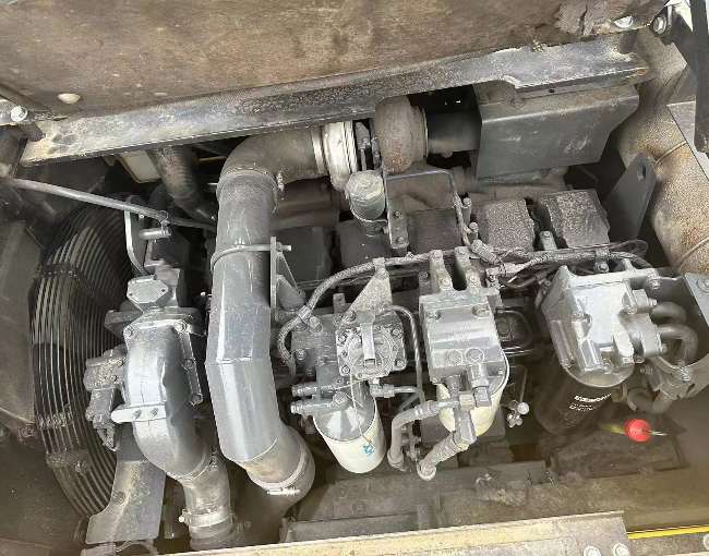 Komatsu PC450-8 Excavator Engine