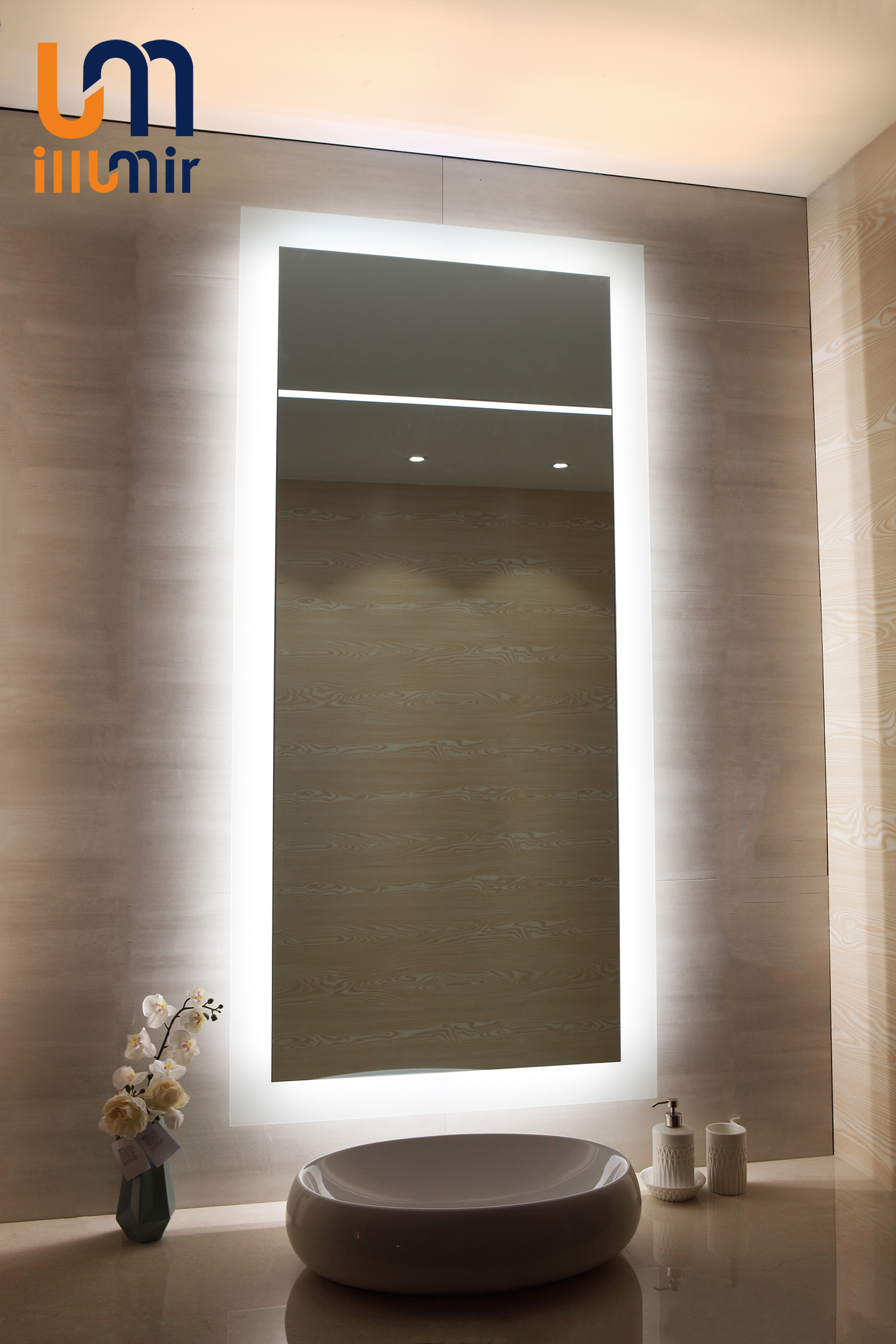 Hotel Decoration Full Length Vanity Mirror With Black Frame Around Light