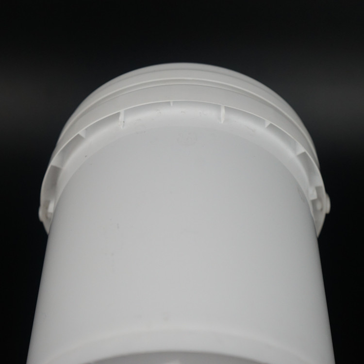 1 Gallon White Round Plastic Bucket Chemical / Food Grade With Lids