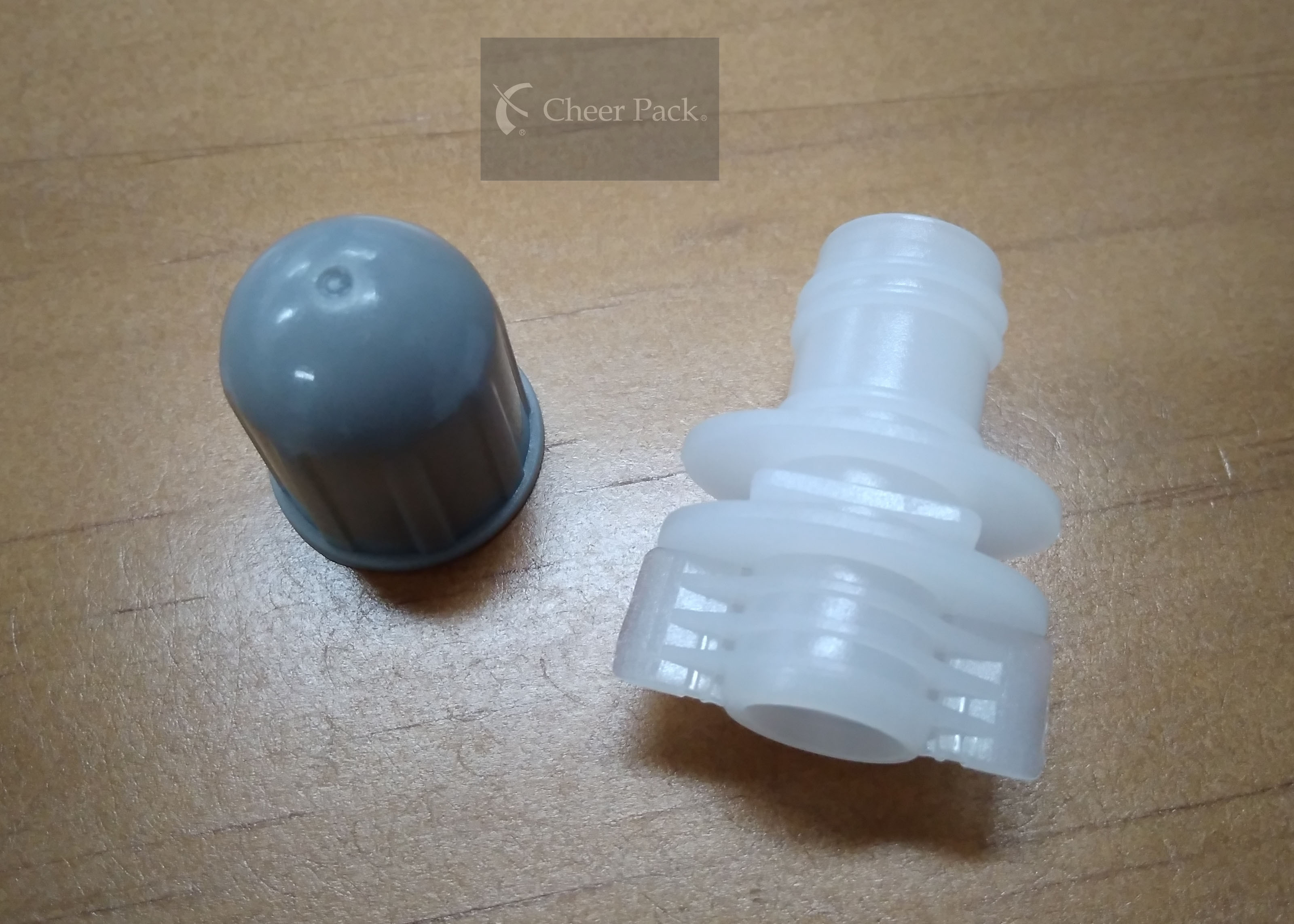 Bullet Shape Plastic Spout Caps Inner Diameter 12mm For Food Packaging