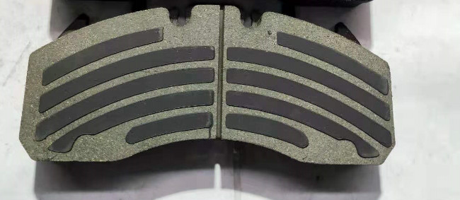 Eco Disc Braking Pads Material Semi Metallic For All Kinds Heavy Truck