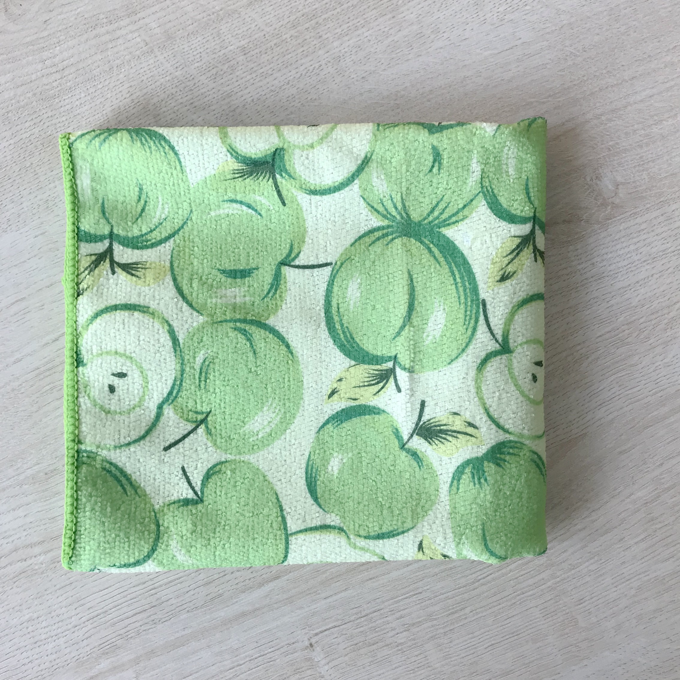 Cute printed microfiber absorbing water kitchen useage dry wipes OEM Chinese suppiler