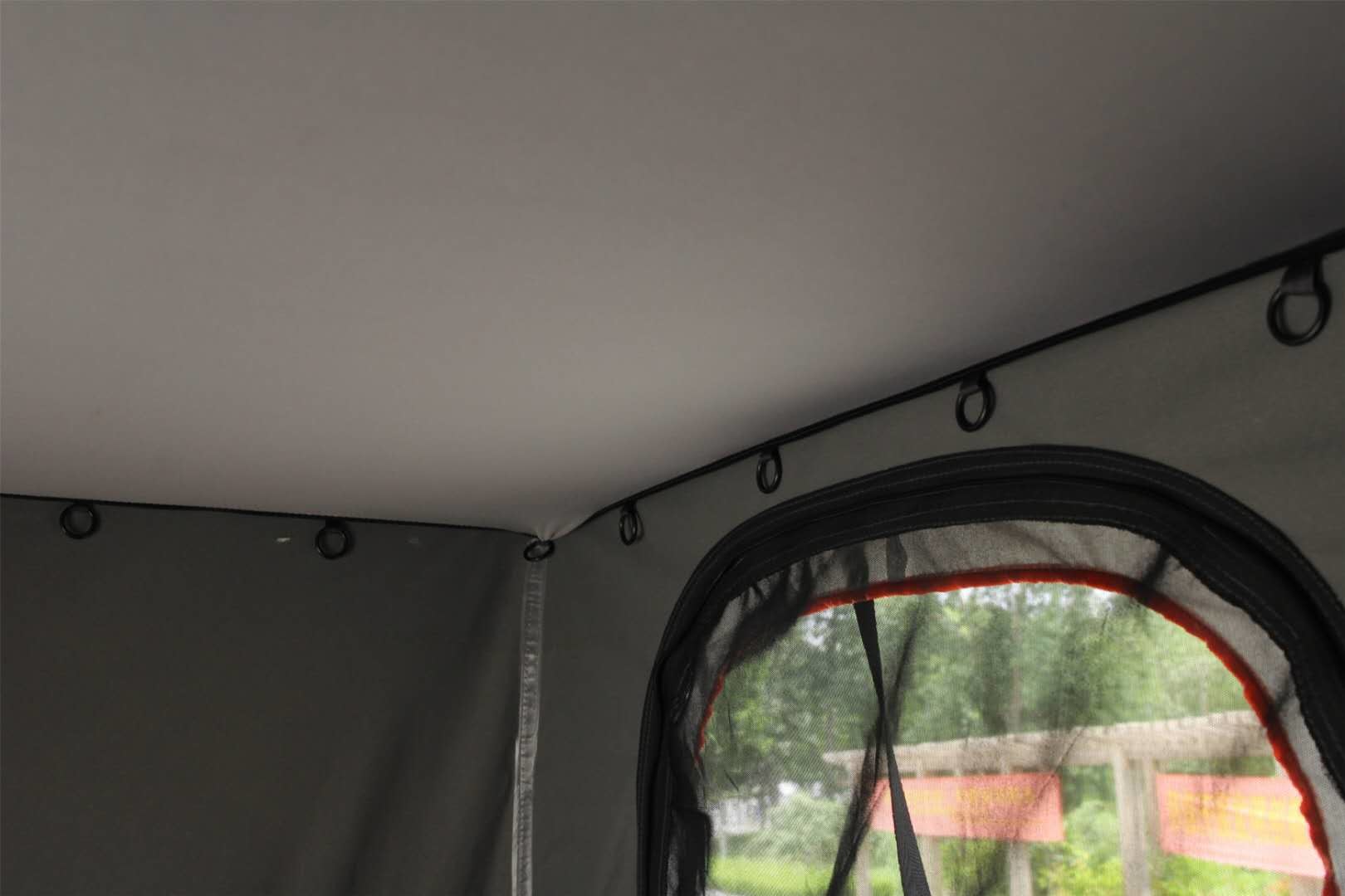 Half Automatic Z Shaped Hard Shell Roof Top Tent