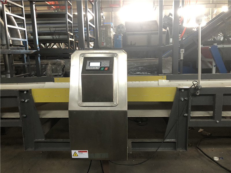 Ferrous Chain Conveyor Machine 20m/Min Belt Metal Detector Machine
