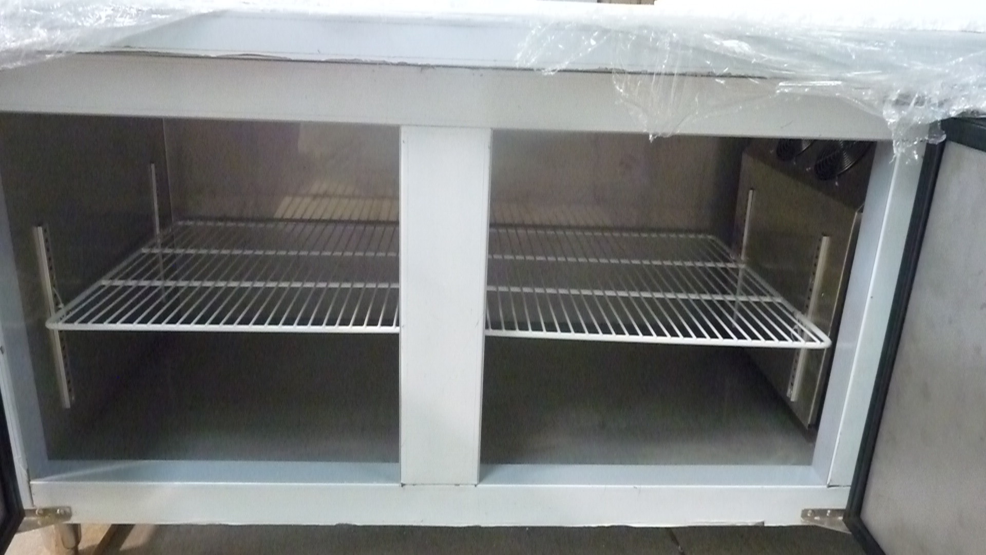110V 60HZ 1 / 2 / 3 Doors Under Counter Fridge Freezer For Kitchen Hotel , Undercounter Refrigerator