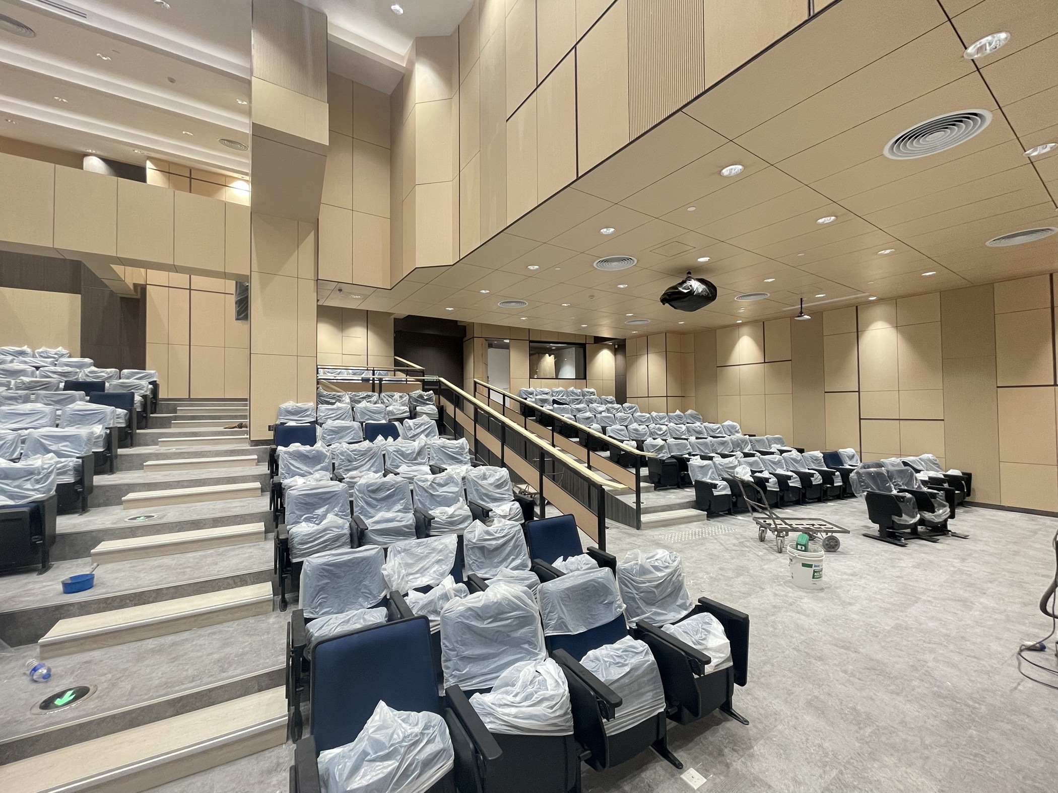 Seamless Laminated Auditorium Micro Perforated Acoustic Wood Wall Panel 0.5mm