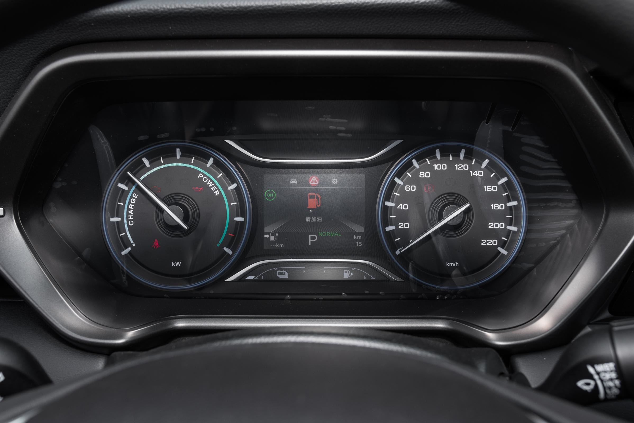 2020 Gasoline Hybrid Cars GAC Trumpchi GS4 PHEV 5 Door 5 Seater SUV
