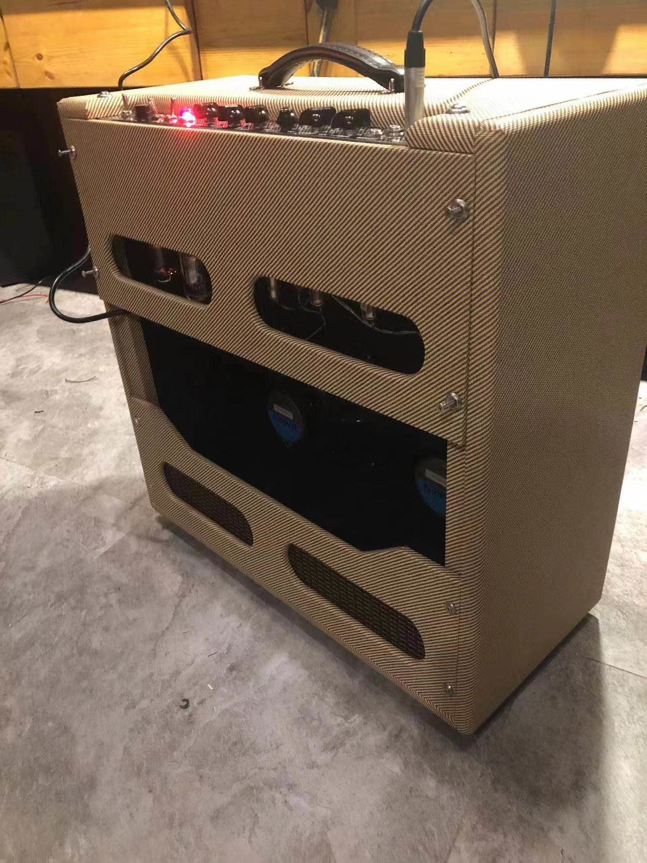 Custom Built '59 Fender Clone Tweed Bassman Head