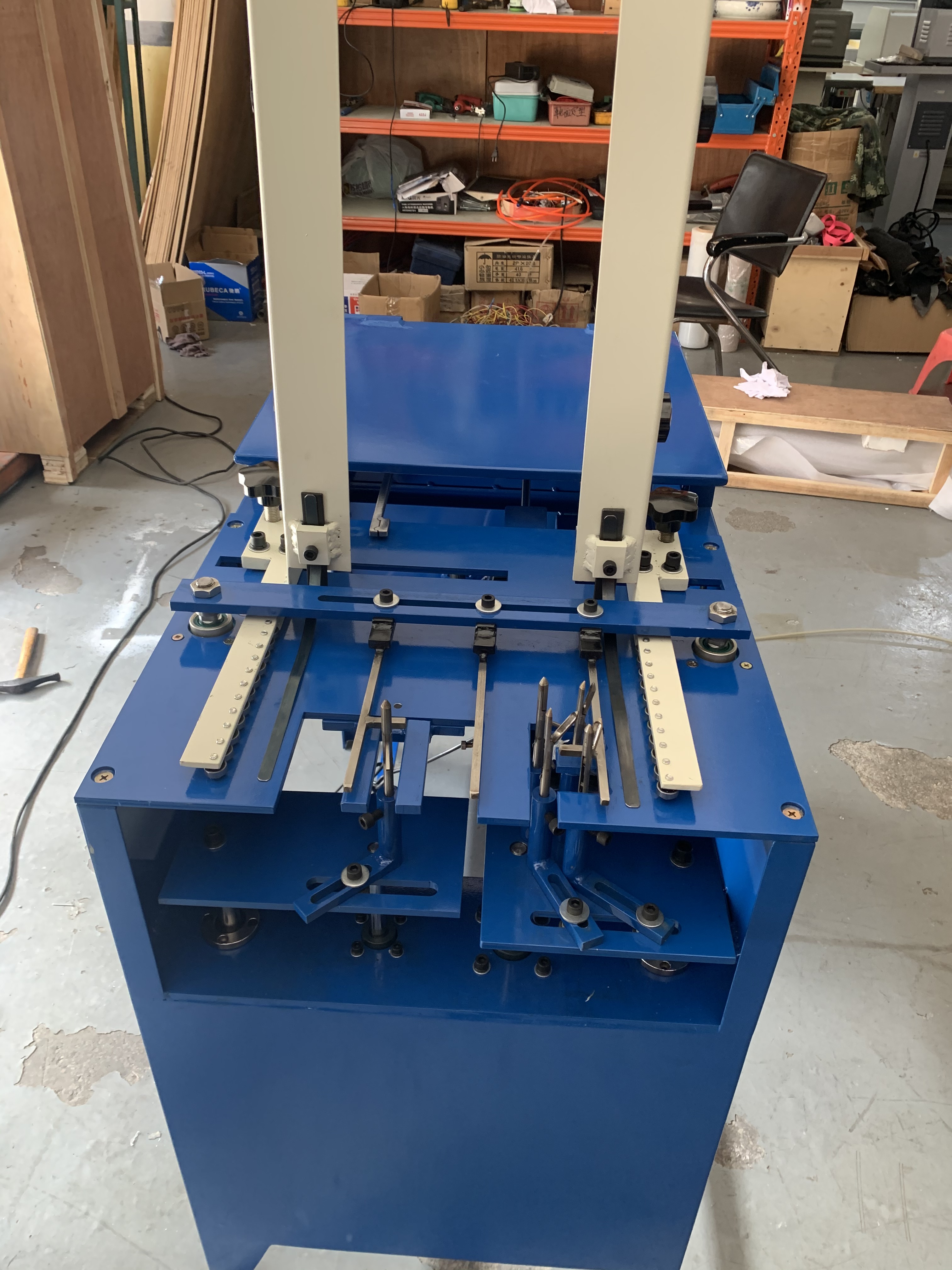 Single-Phase Flip Flop Slipper Making Machine 60Hz Easy Operation Time Saving