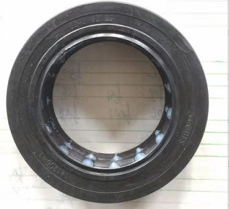 Black Steel 35x58x10mm Mechanical Oil Seals Mini Loader Parts