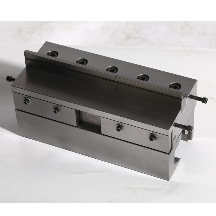 HRC45 HRC50 Custom Press Brake Tooling Door Mould Bending Punch And Die