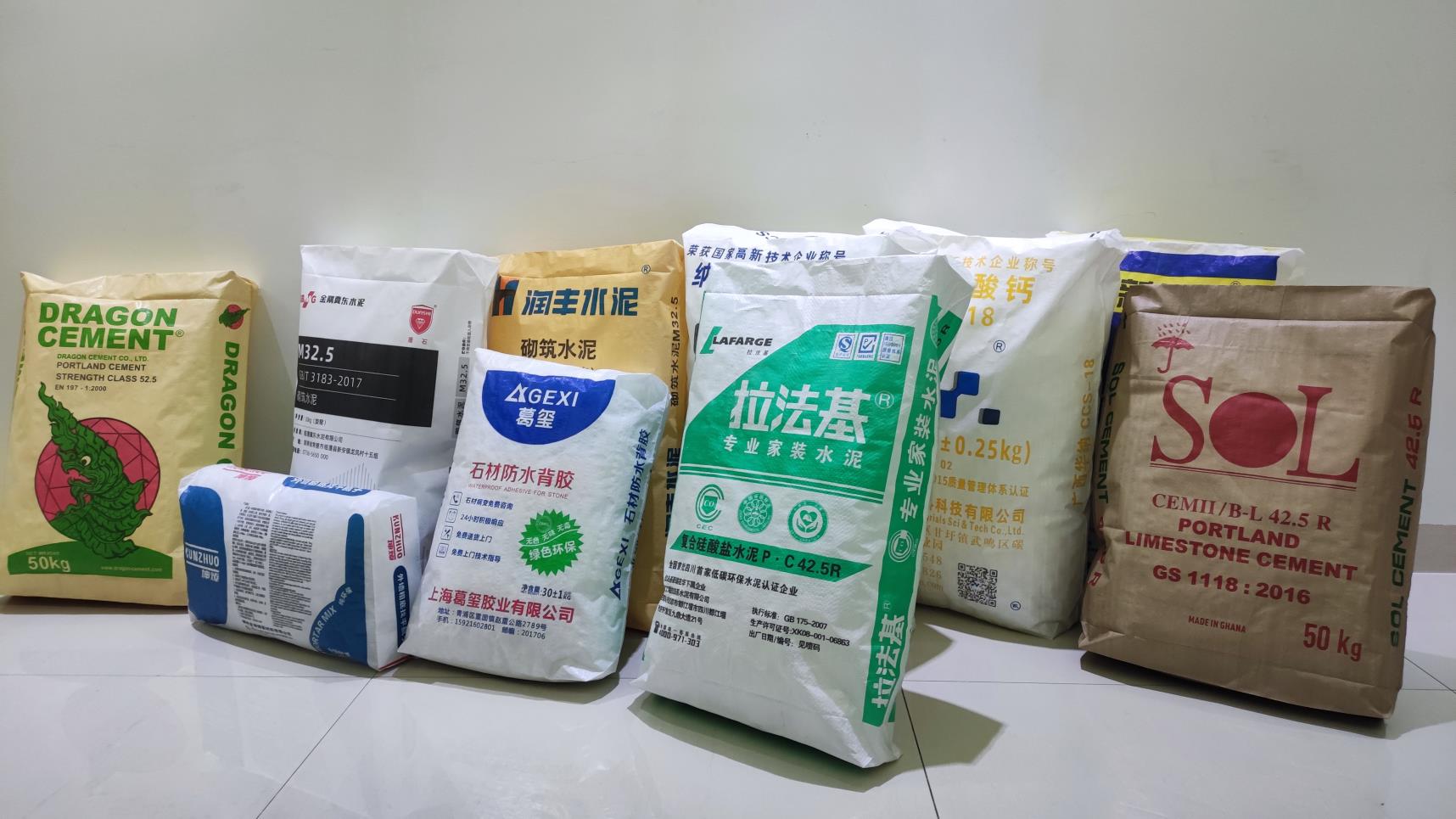 Laminated Printing Perforation PP Woven Fabric Roll Cement Bag 50kg 40kg 30kg 25kg 20kg