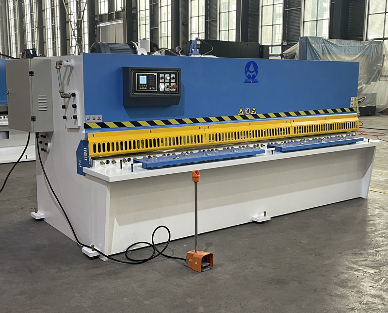 6mm Thickness Metal Plate Cutting Machine Sheet 3200mm CNC Hydraulic Swing Shearing Machine