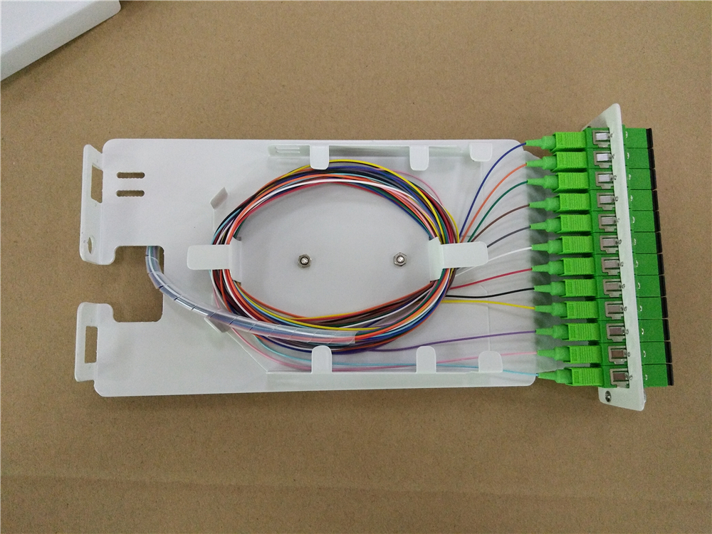 FONGKO Optic Distribution Frame ODF Fiber Panel 19'' 144 Cores OEM ODM