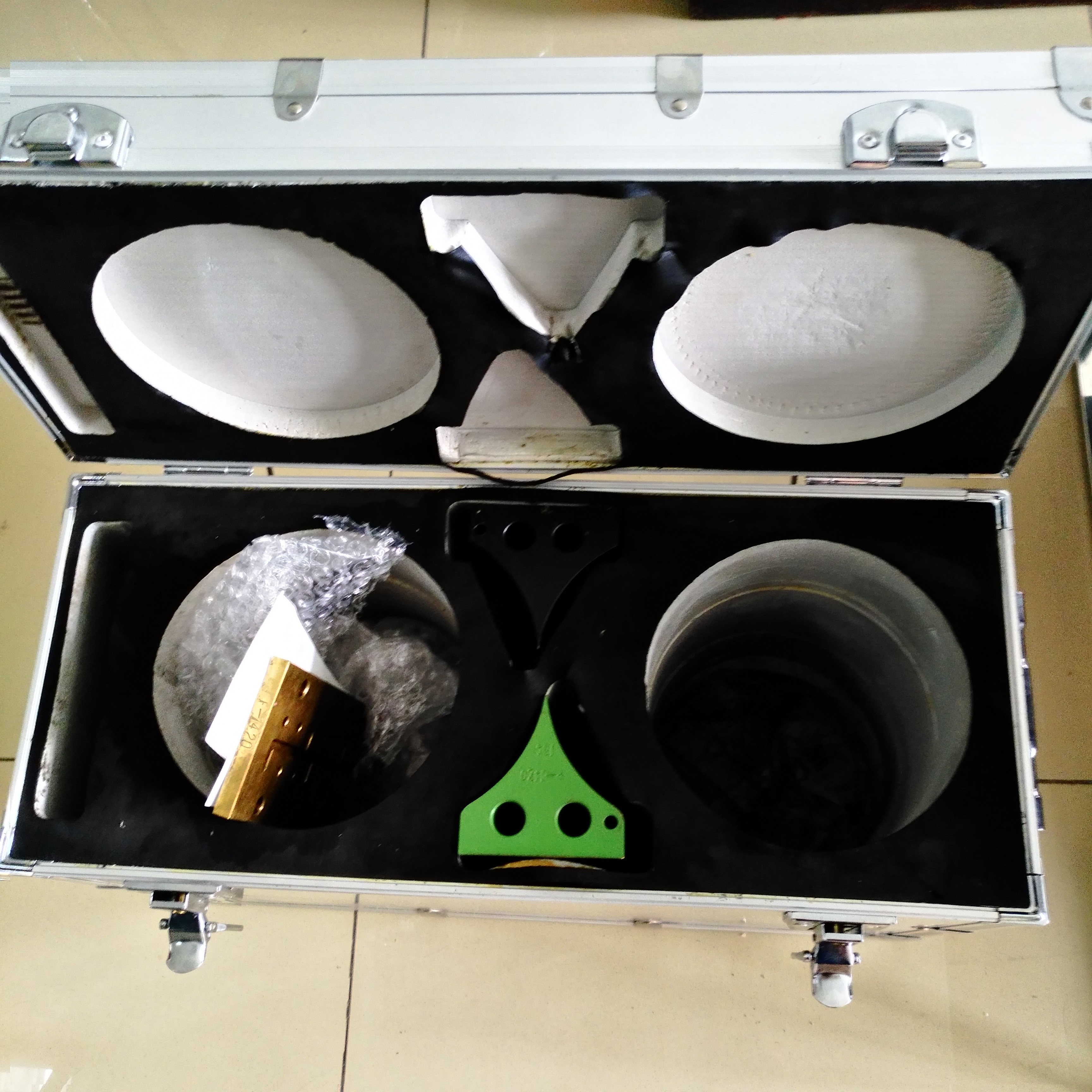 Various Shape and Size Round Paintball Die Roll / Capsule Mold with surface tratment