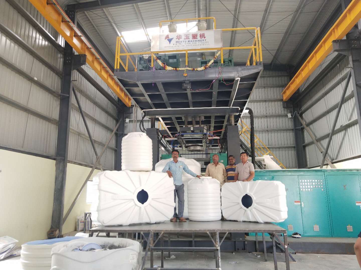 Huayu new type plastic kayak boat high speed extrusion blow moulding machine