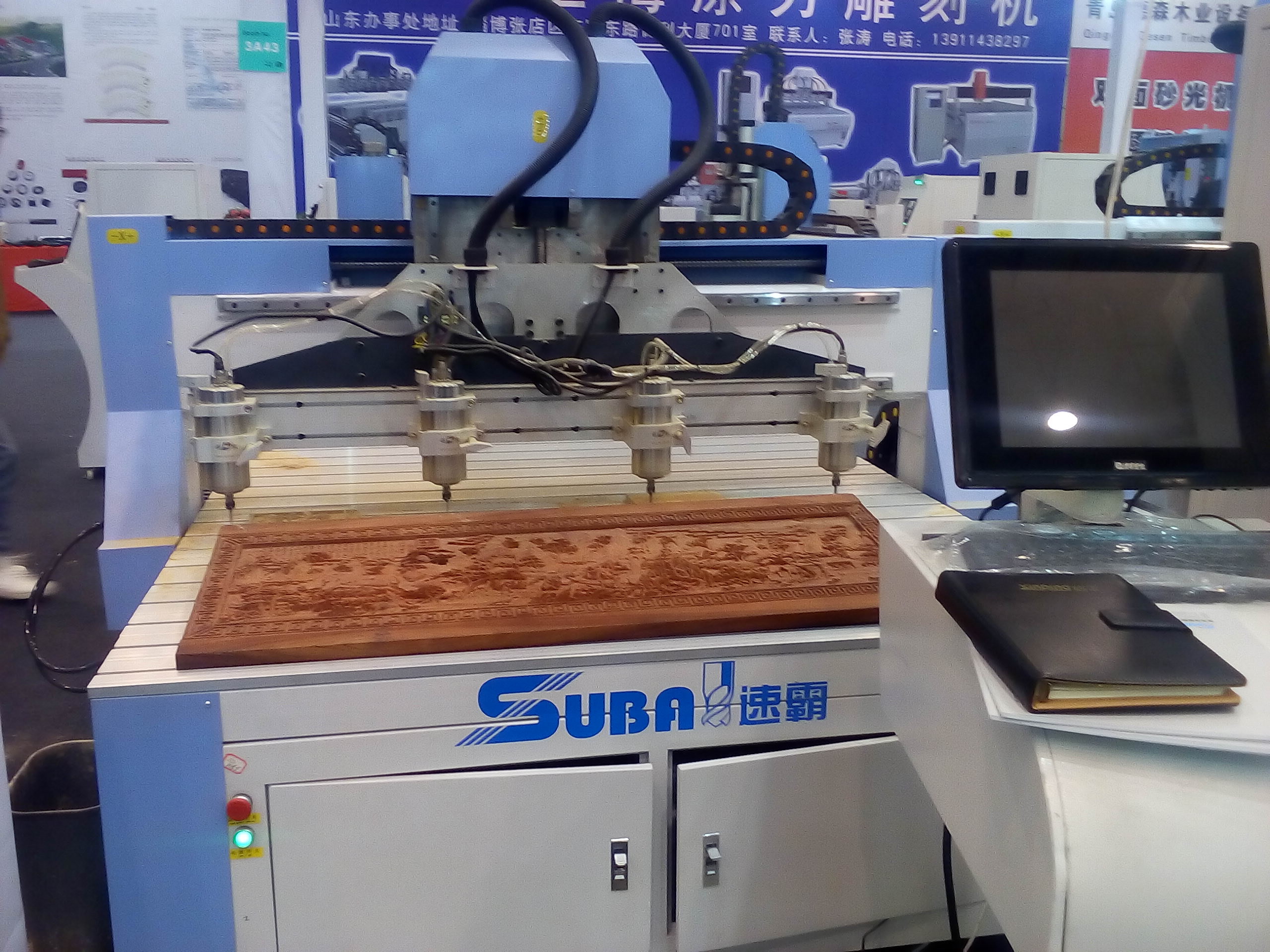 Solid Wood Cabinet Door CNC Carving Machine Four Spindle 1618F4