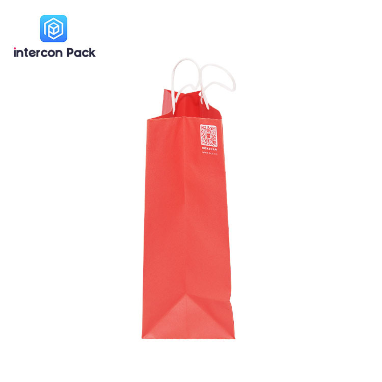 ODM Matt Varnish Kraft Paper Shopping Bags Reusable For Garments