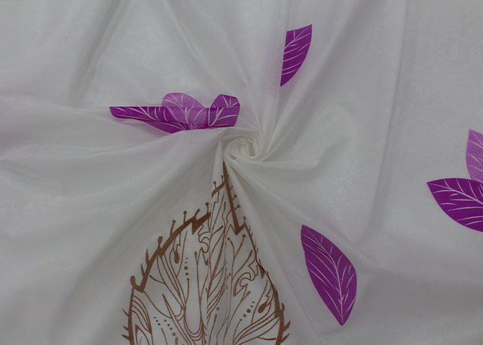 Mattresses And Sheets Are Finely Printed With 100% Polyester Warp Printed Fabric