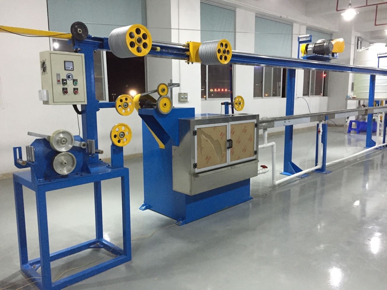 70 Extruder Machine Cable 1.5 / 2.5 Wire Cable Extrusion Lines