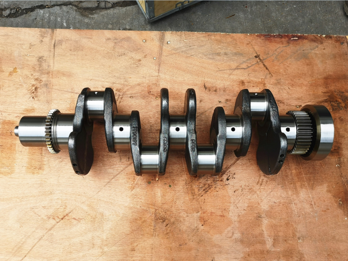 Manufacturer Diesel Engine 3974539 4D107 Forged steel Crankshaft For Komatsu Excavator Engine Parts