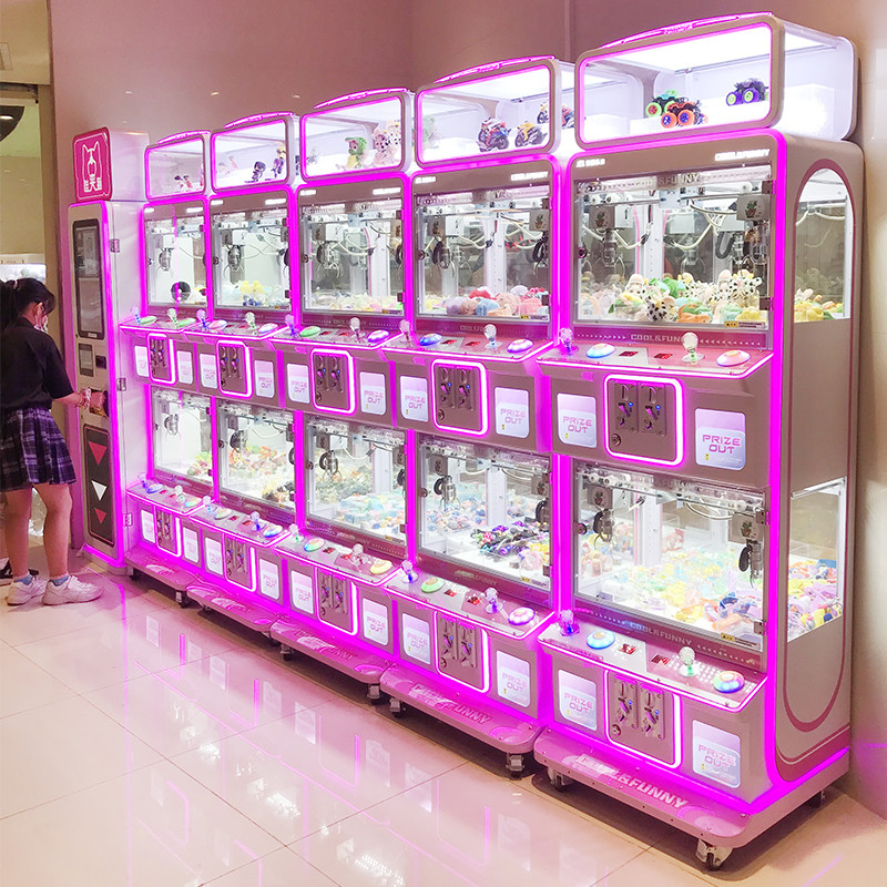 Children's 2-Person Mini Claw Machine Coin-Operated Arcade Game for Boutique Gift City
