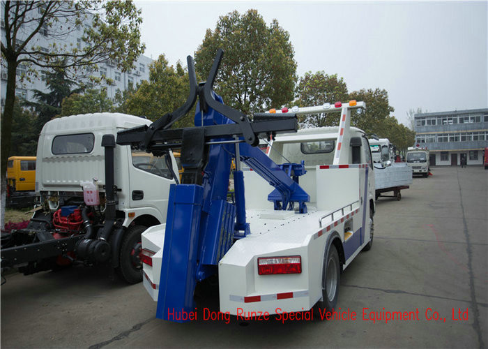 DFAC 4x2 5 Ton Light Duty Integrated Recovery Tow Truck Wrecker Euro III Emission