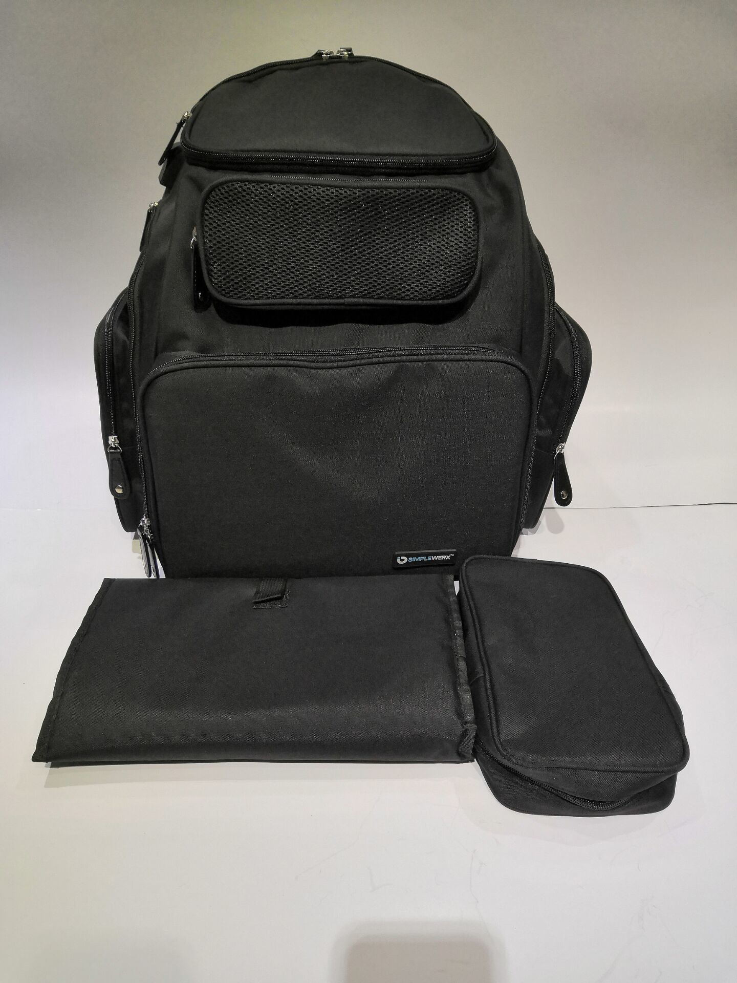 600D Nylon Backpack Diaper Bag / Travel Nappy Bag With USB Case Table And Charge Wires