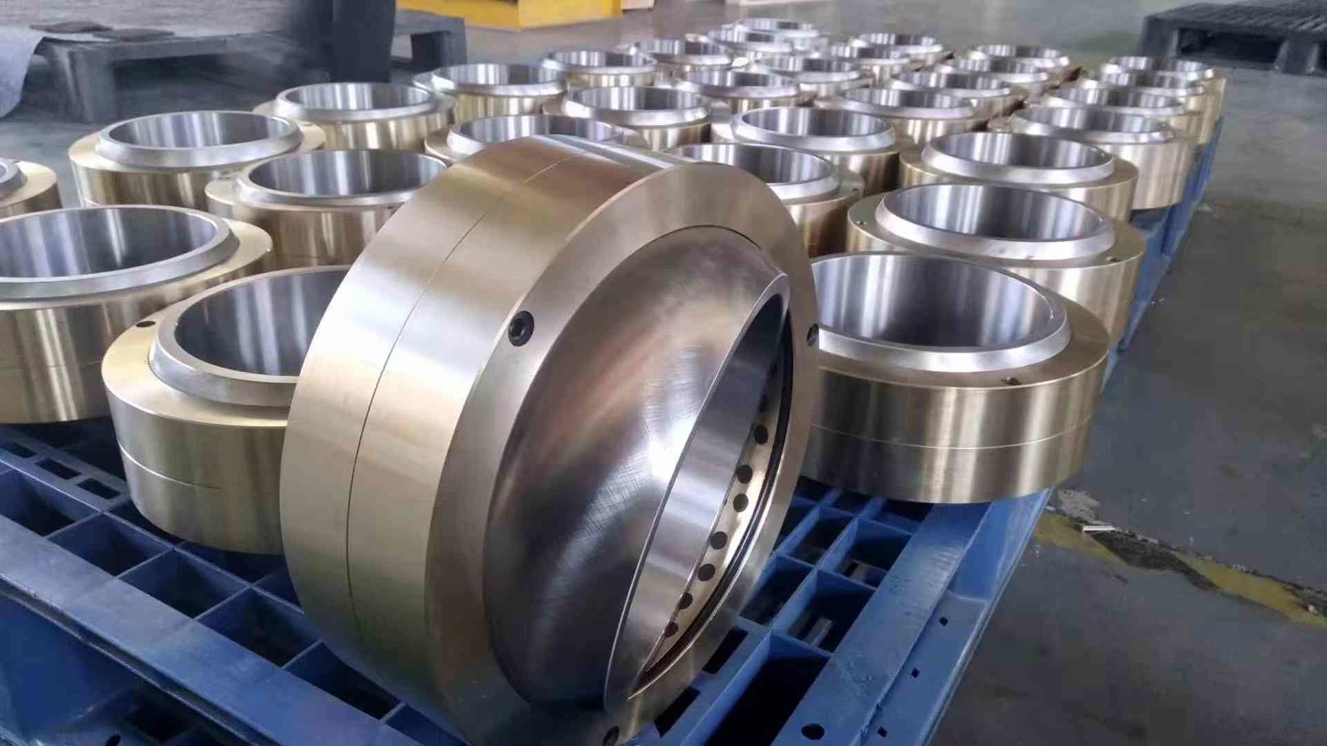 OEM Service Cylindrical Roller Bearing Single Row Double Row Four Row NJ200 Series