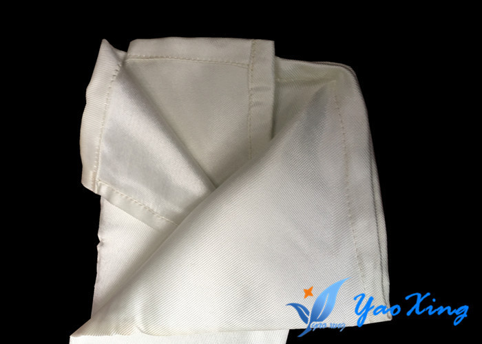 0.8mm Heat Resistant Blanket Welding / Fire Blanket For Welding Withstand 550℃